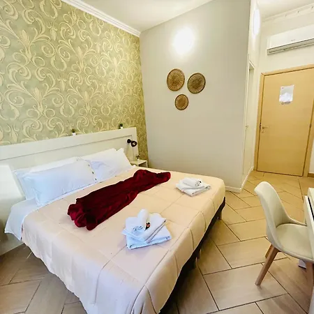 Guest house Domus Giolitti 4*